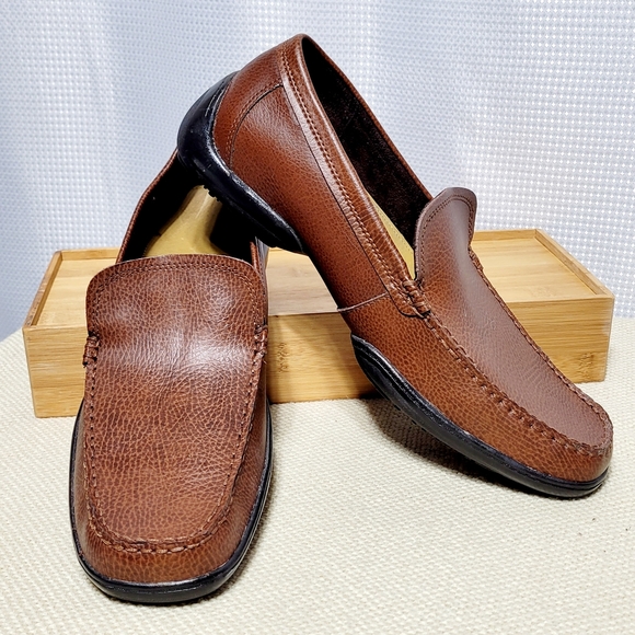 NWOT Cole Haan Brown Leather Driving Loafer Men's (11) - Picture 1 of 8
